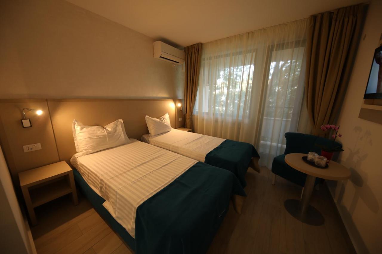 Hotel Delfin مامايا المظهر الخارجي الصورة